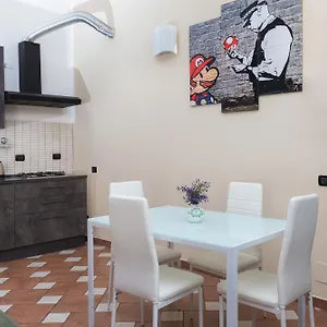 Exclusive Loft Banksy In Porta Romana Appartamento Milano